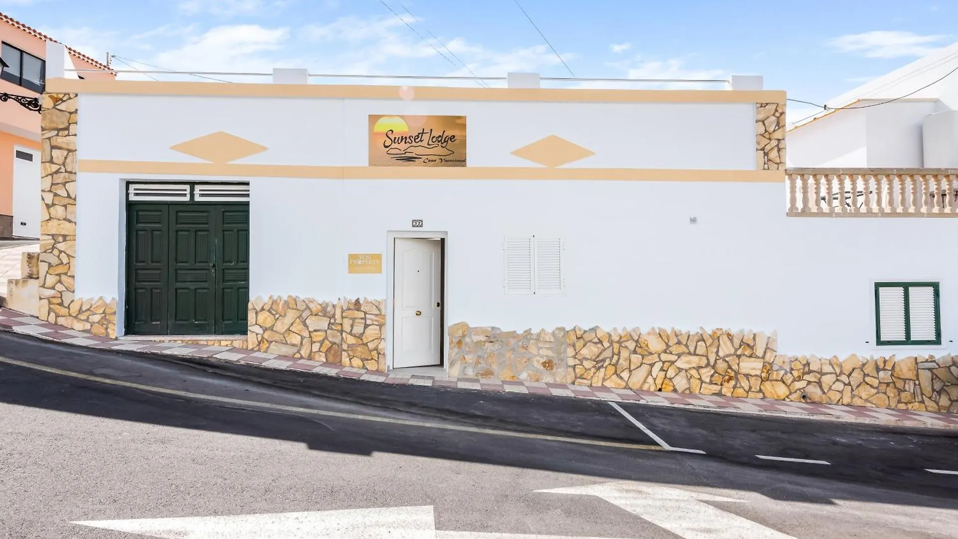 Gasthof Sunset Lodge El Molledo